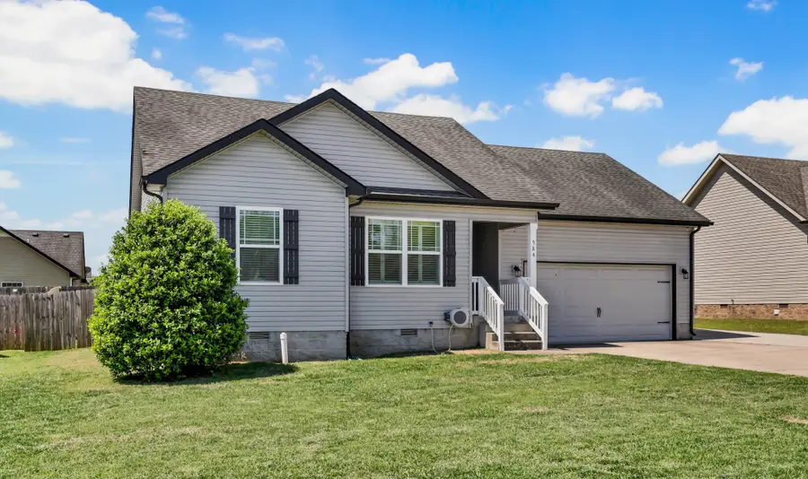 584 Tracy Ln, Clarksville, TN 37040 - #2