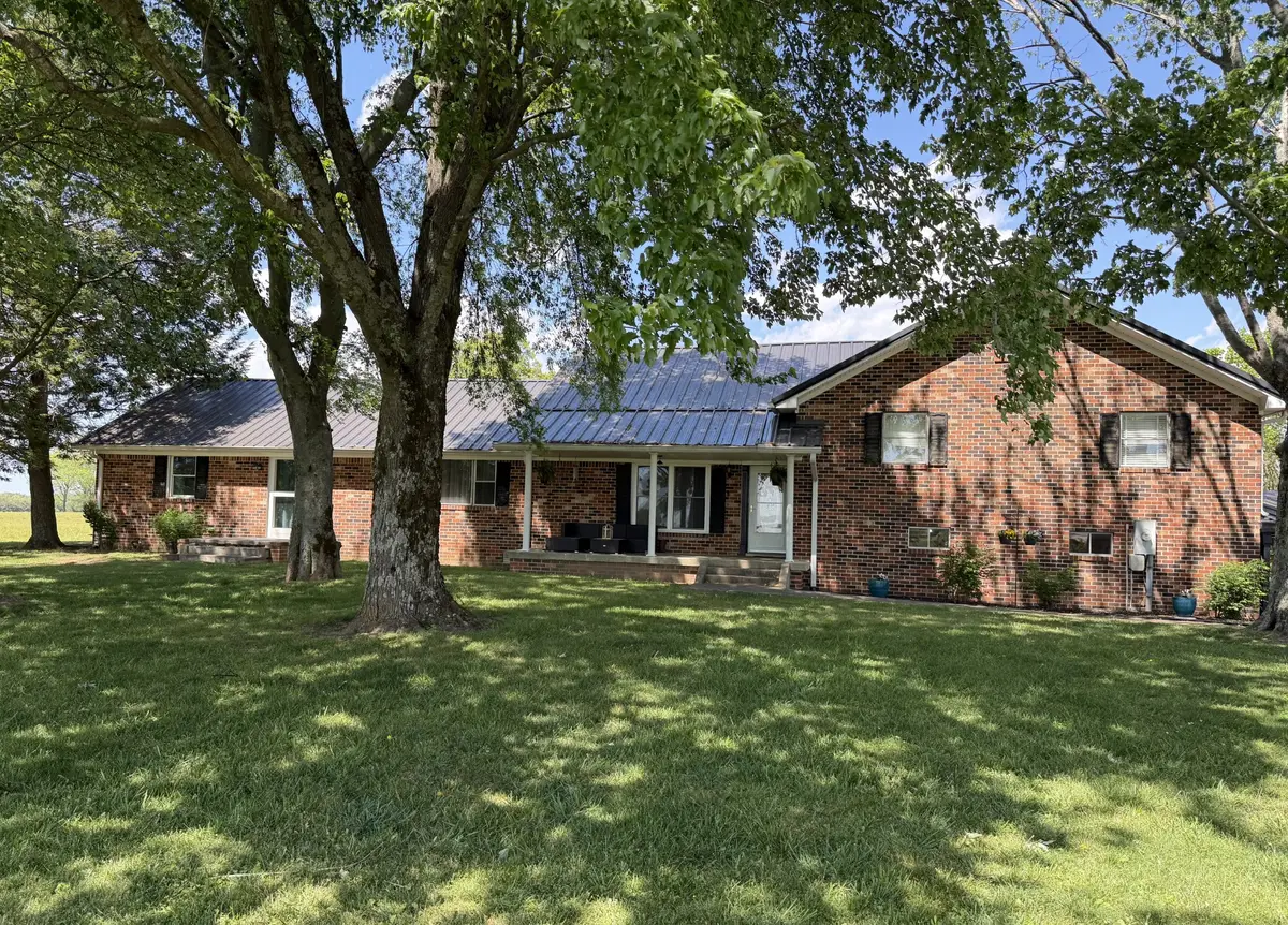 566 Clarence Finney Rd, Hillsboro, TN 37342 - #1