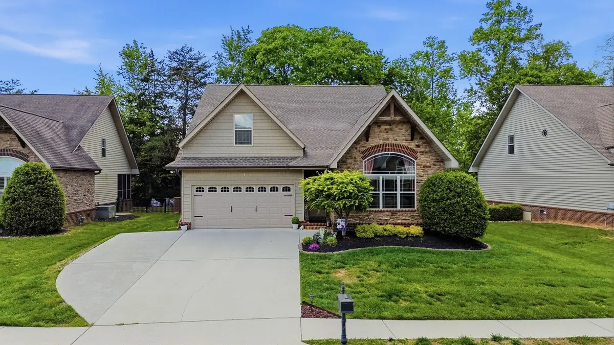 8309 Shoregate Ln, Knoxville, TN 37938 - #1