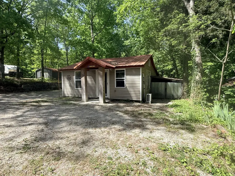 133 Maxine Nelson Rd, Parsons, TN 38363 - #3