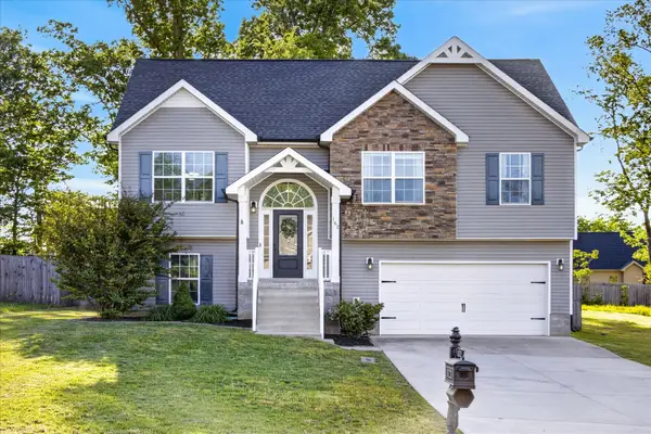 162 Sycamore Hill Dr, Clarksville, TN 37042