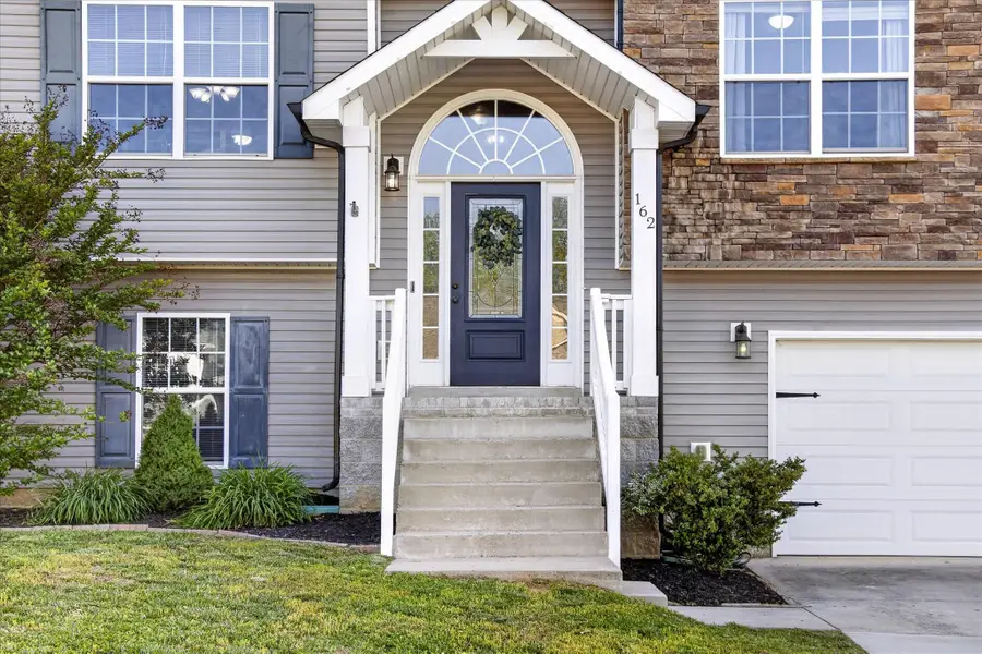 162 Sycamore Hill Dr, Clarksville, TN 37042 - #2