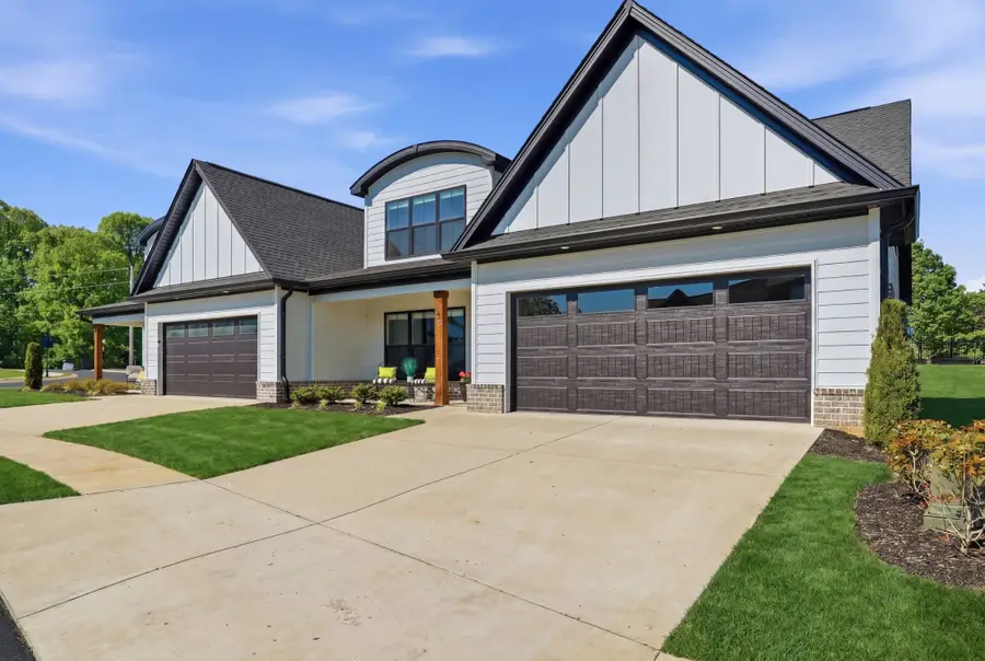 1056 Malinda Ln, Greenbrier, TN 37073 - #2