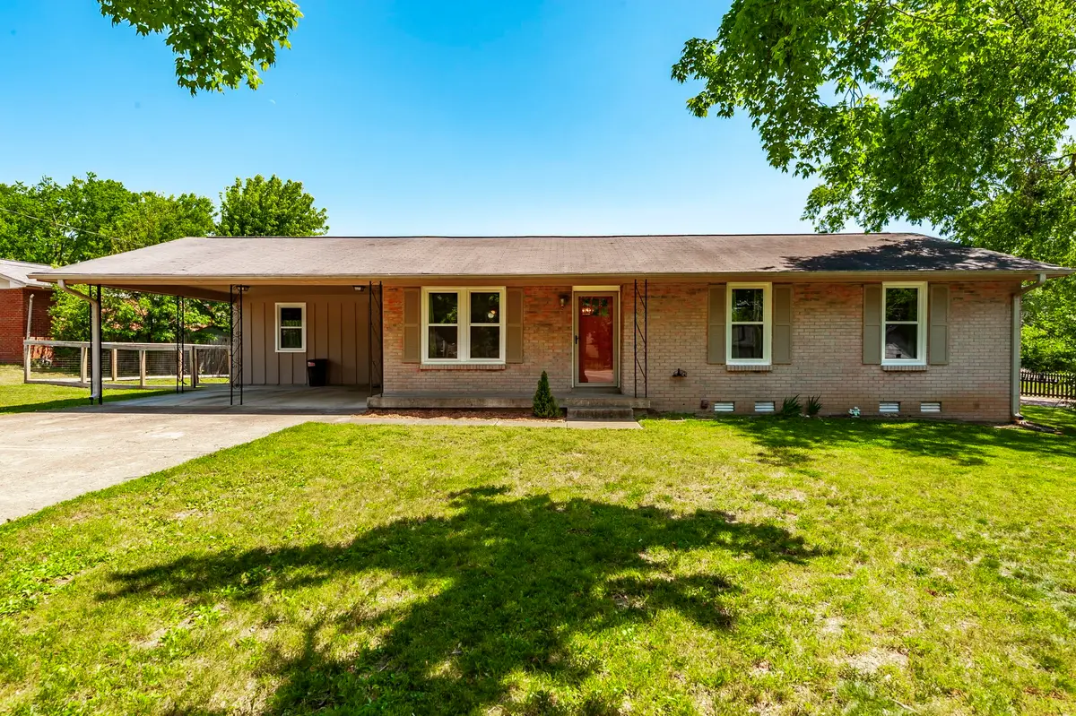 100 Hull Ln, Hendersonville, TN 37075 - #1