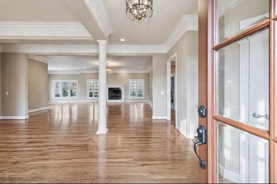 3917 Amanda Beth Ct, Columbia, TN 38401 - #2