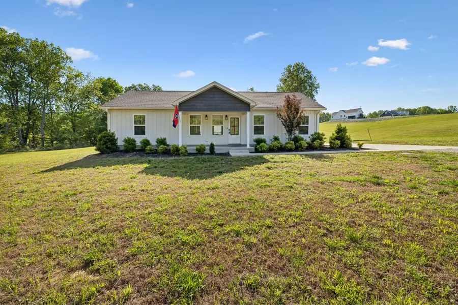 300 Still Point Rd, Smithville, TN 37166 - #2