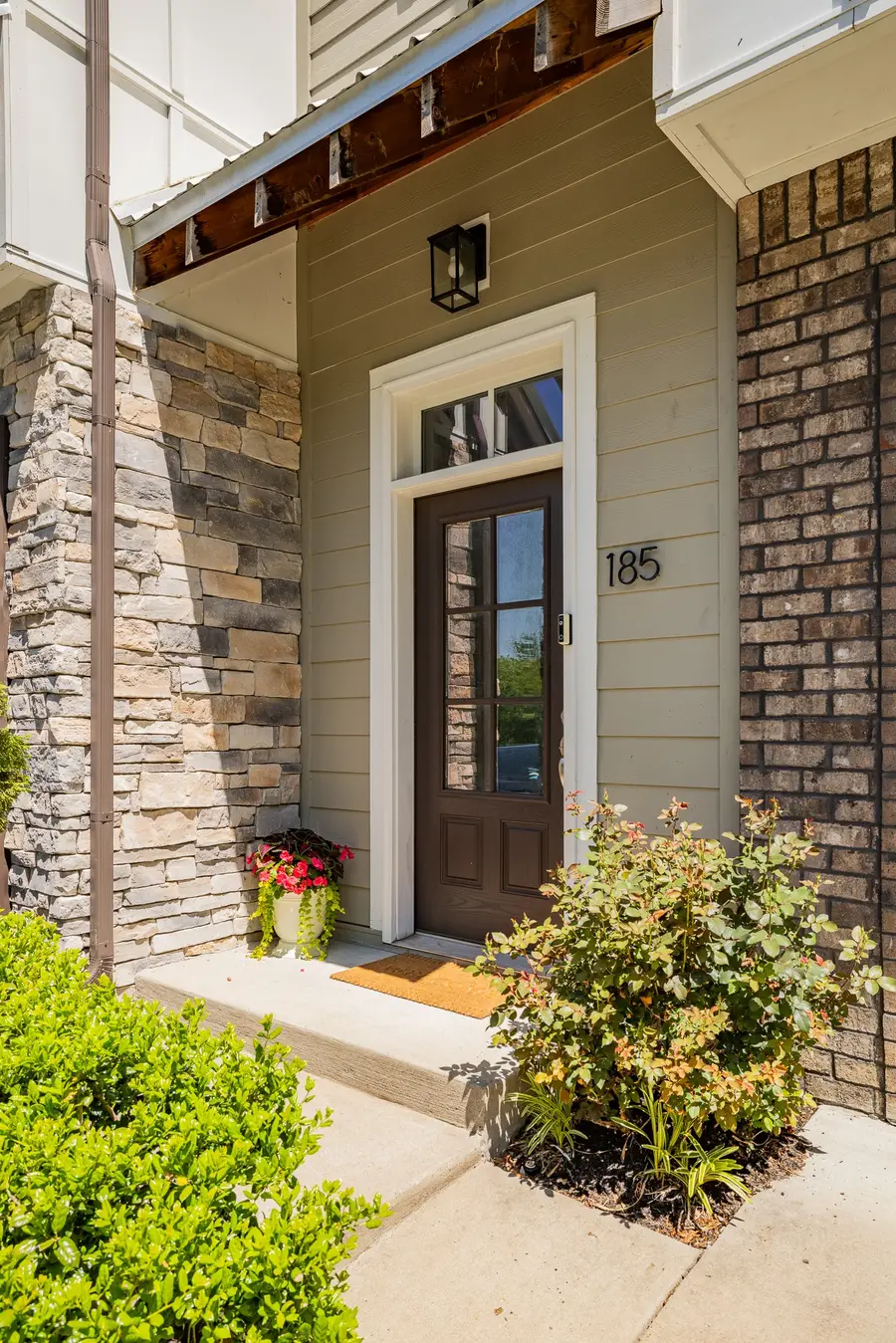 185 Stonecrest Dr, Nashville, TN 37209 - #2