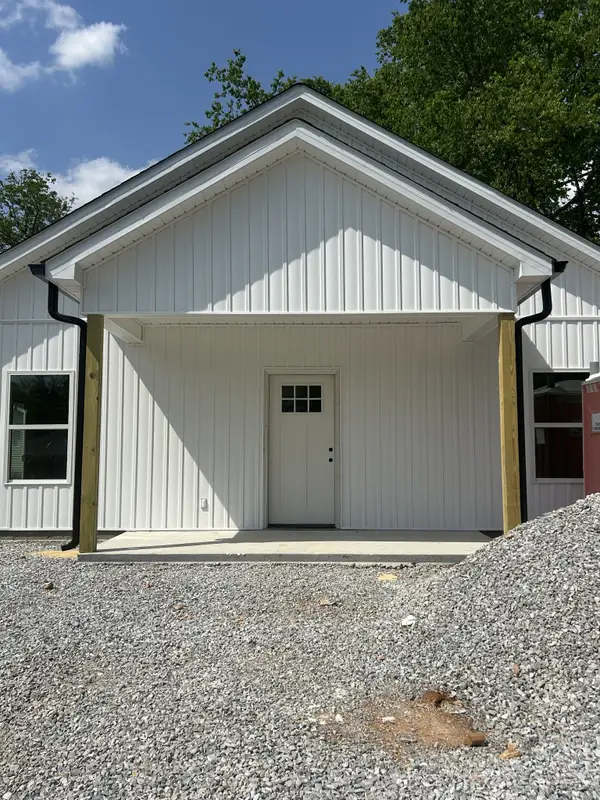 310 May St, Lawrenceburg, TN 38464