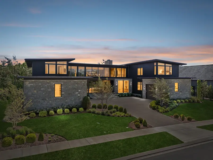 8005 Backwoods Dr, College Grove, TN 37046 - #3