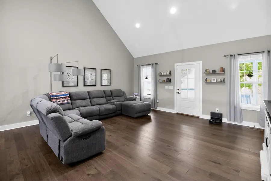 1885 Oak Grove Rd, Red Boiling Springs, TN 37150 - #3