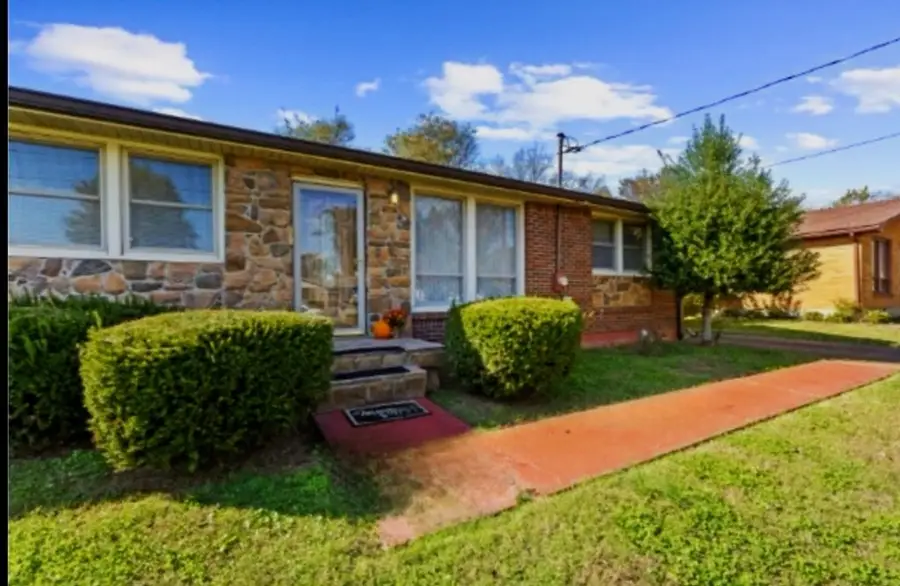 4025 Kings Cir, Nashville, TN 37218 - #2