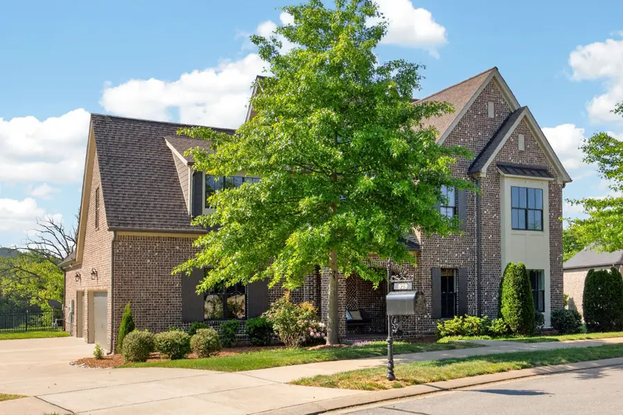 929 Hornsby Dr, Franklin, TN 37064 - #3