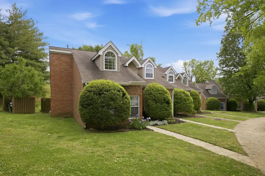 313 Yorkshire Cir, Nashville, TN 37211 - #3