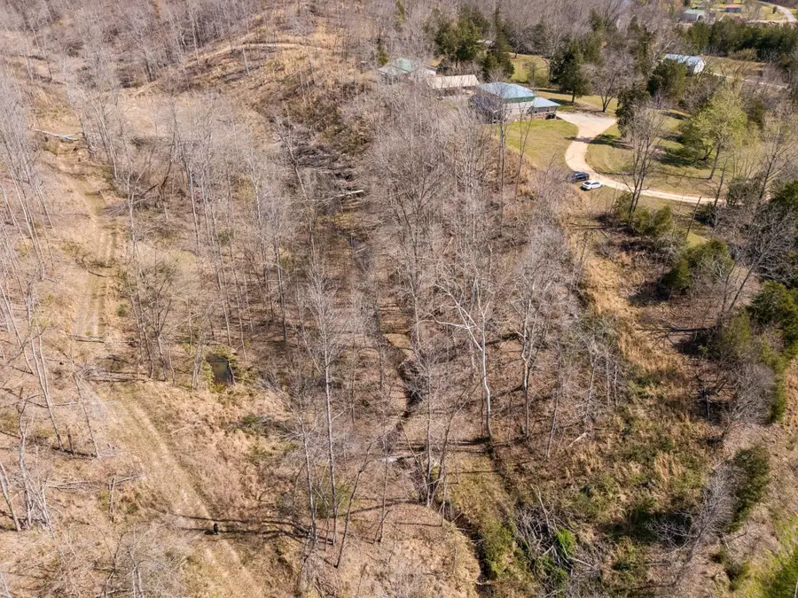 635 Cane Creek Rd, Hohenwald, TN 38462 - #3