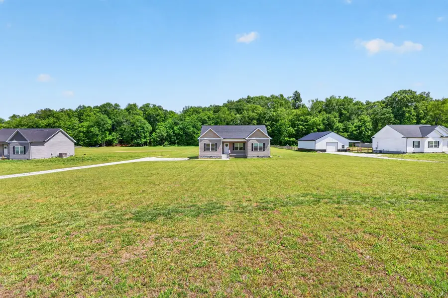 542 Sycamore Rd, Dickson, TN 37055 - #2