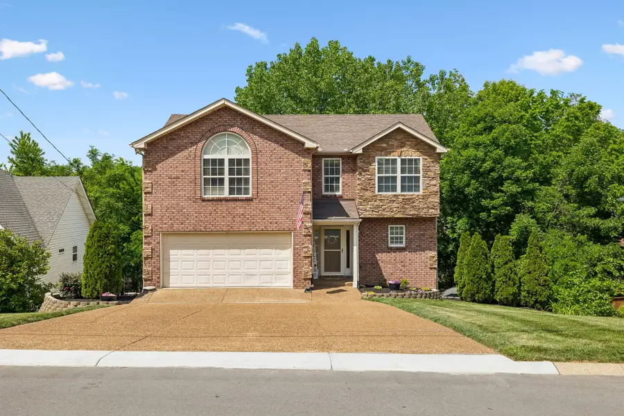 2521 Edinburgh Street, Old Hickory, TN 37138 - #2