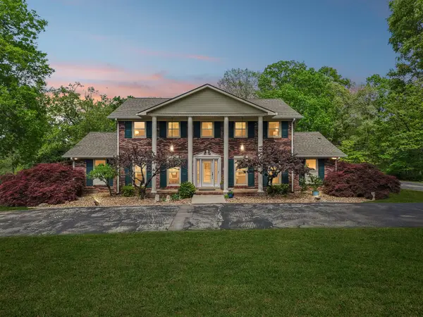 203 Dogwood Dr, Waverly, TN 37185