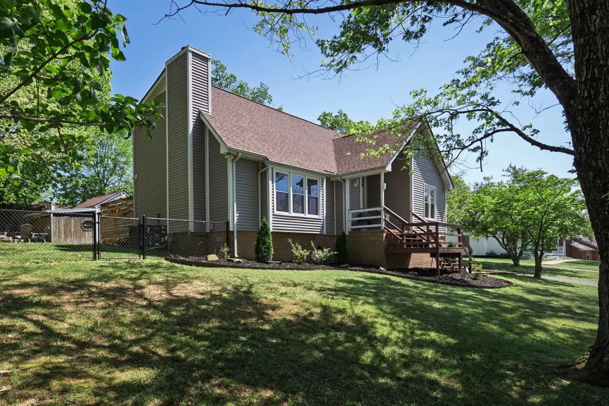 840 Hillside Dr, Springfield, TN 37172 - #1