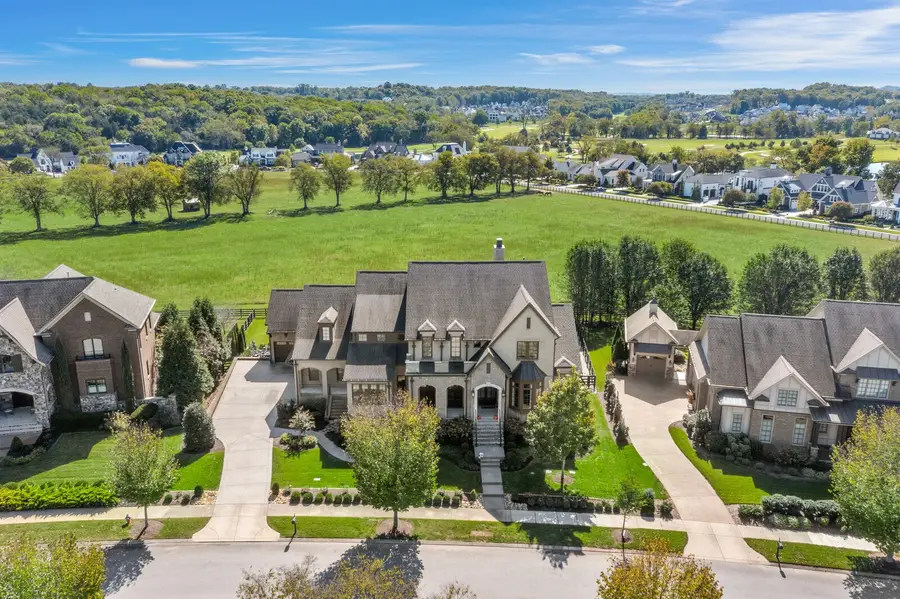 5214 Wildings Blvd, College Grove, TN 37046 - #2