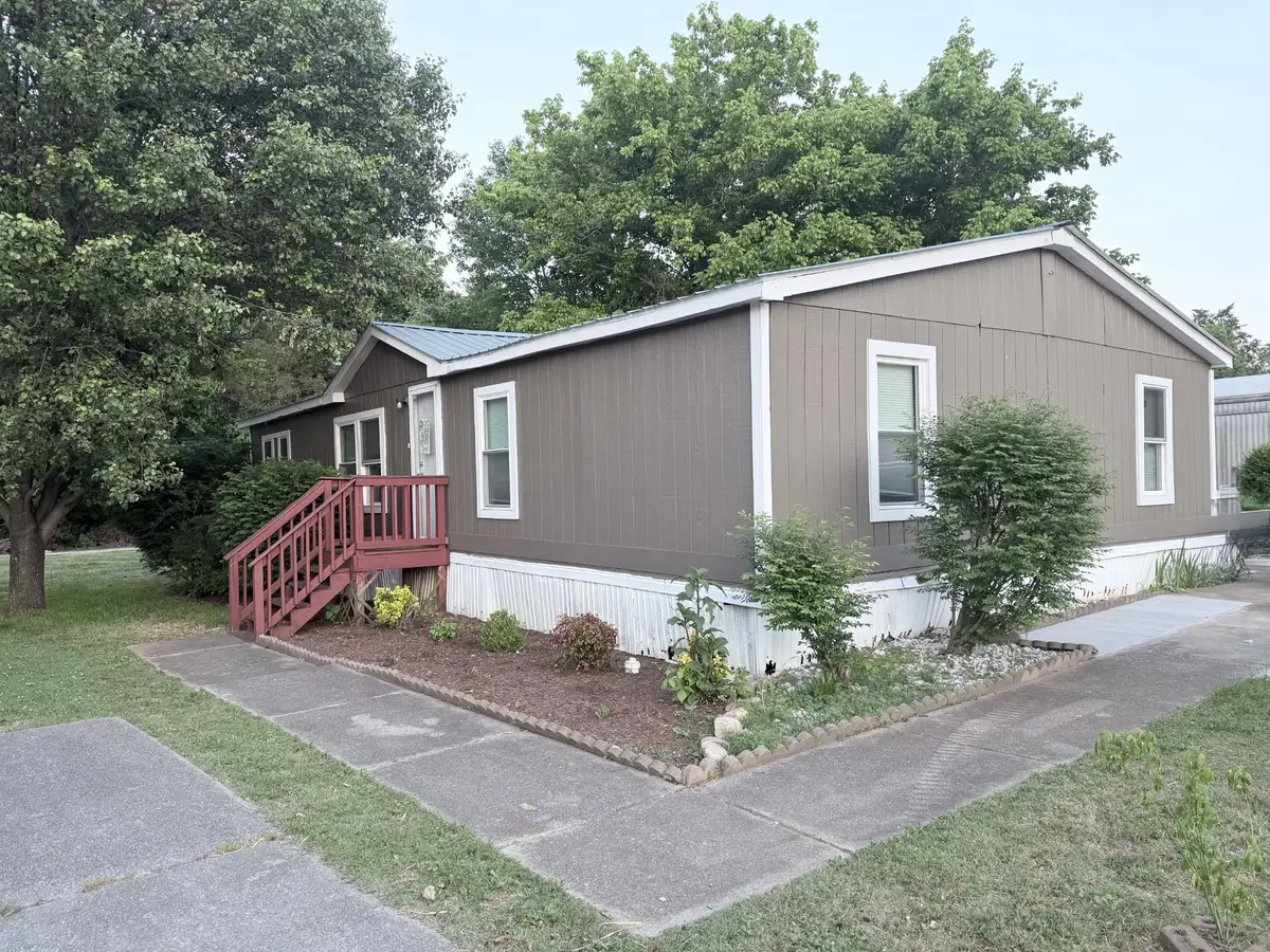 701 Enon Springs Rd E, Smyrna, TN 37167 - #1