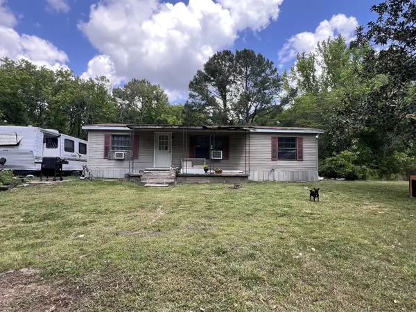 616 Powell St, Paris, TN 38242