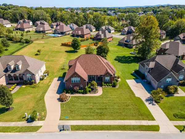 219 Amana Dr, Lebanon, TN 37087