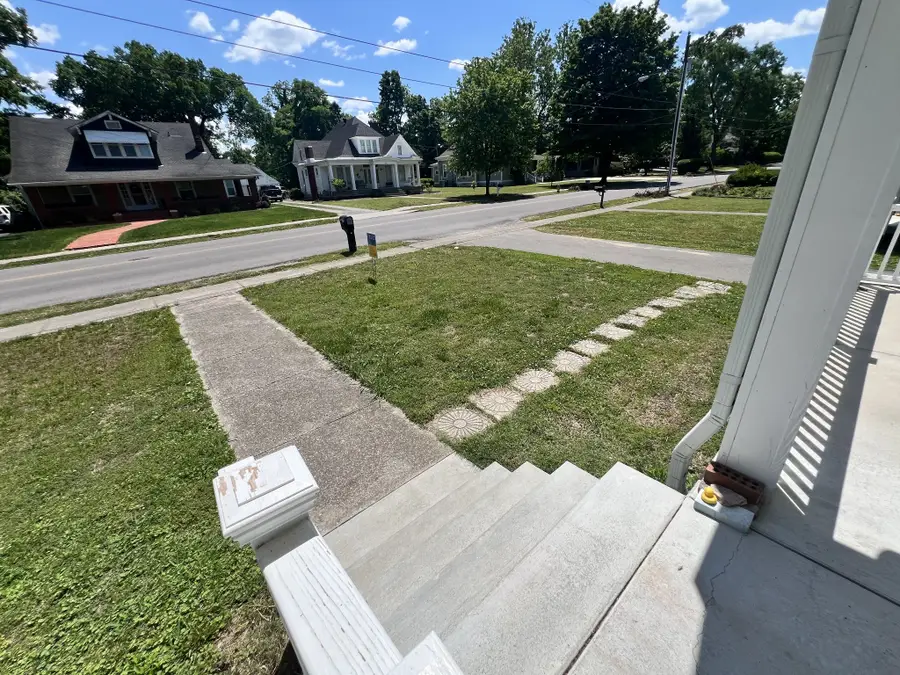112 S Tarver Ave, Lebanon, TN 37087 - #3