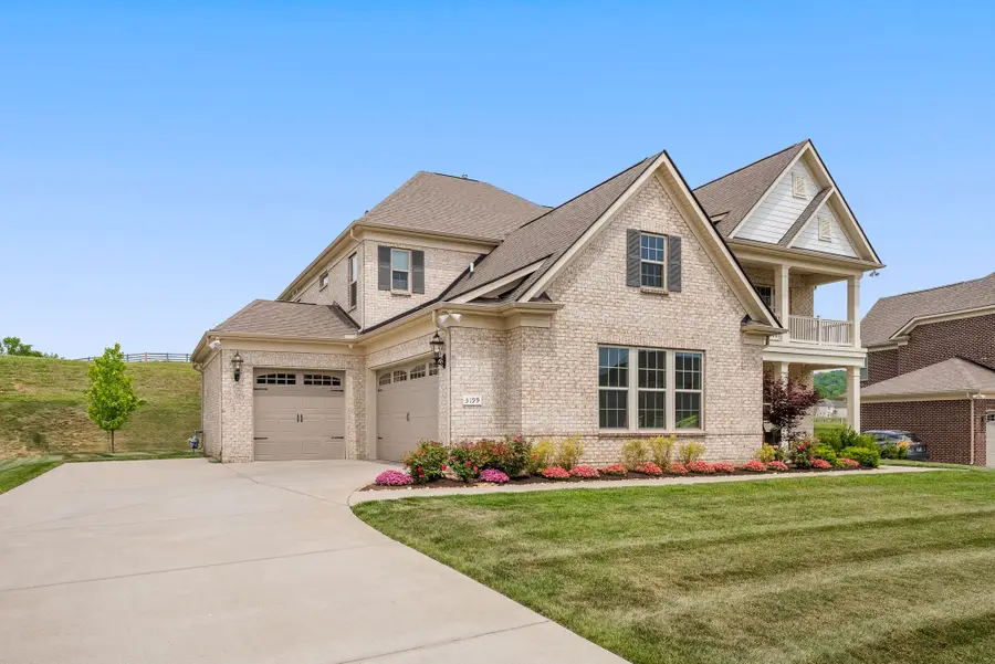 3199 Chase Point Dr, Franklin, TN 37067 - #2