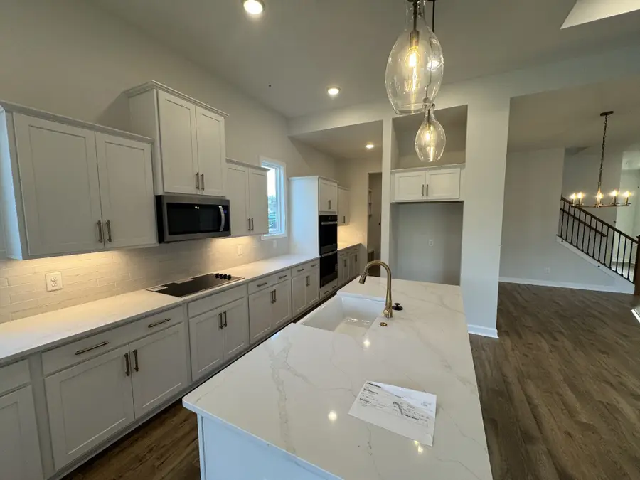 1721 Merkel Rd, Columbia, TN 38401 - #3