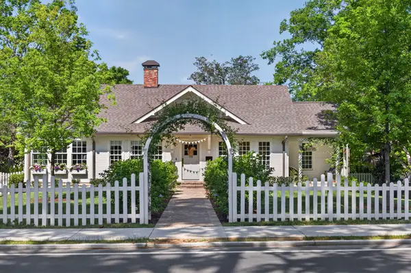 112 Lewisburg Ave, Franklin, TN 37064