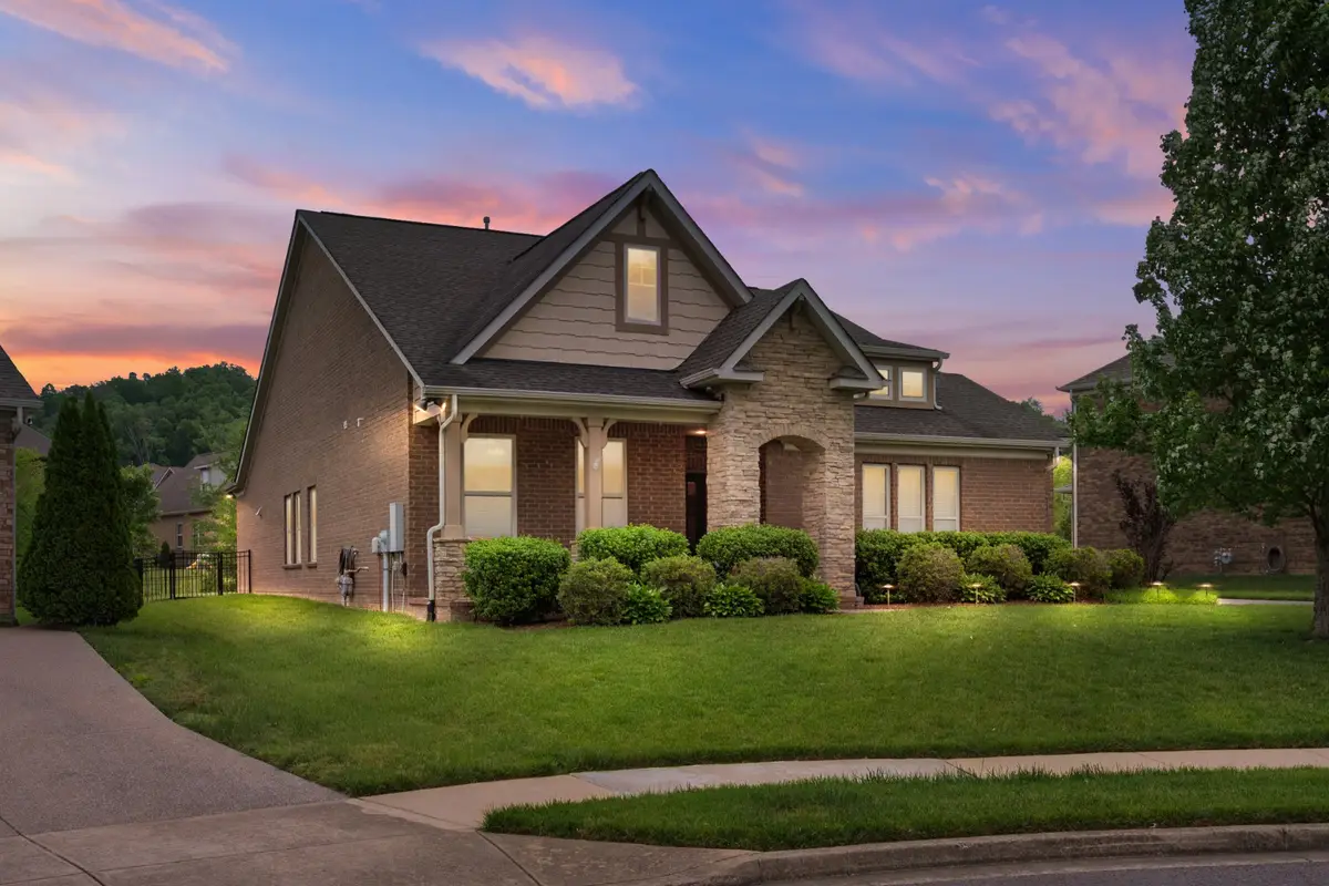 219 Calumet Ct, Gallatin, TN 37066 - #1