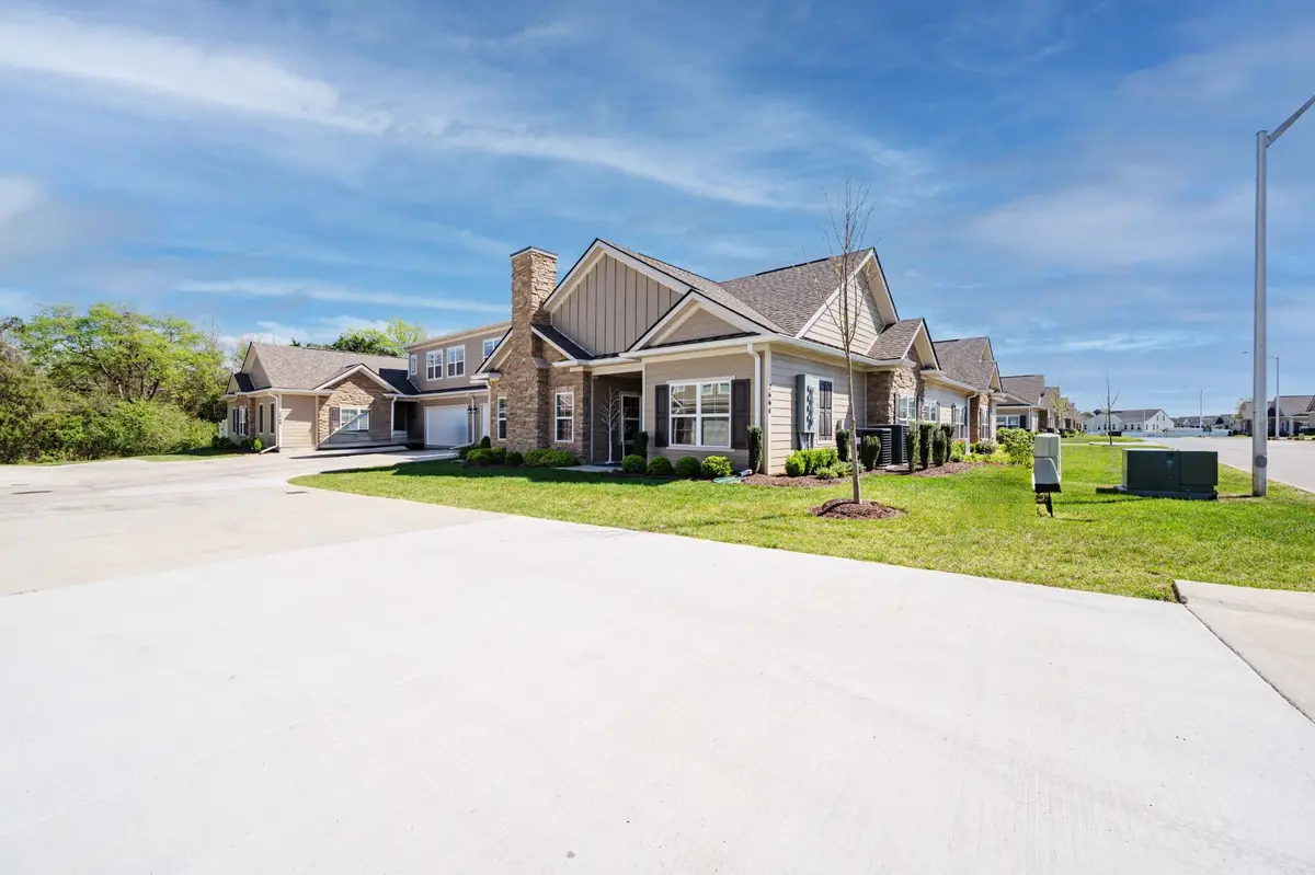 2664 Stonecenter Ln, Murfreesboro, TN 37128 - #1