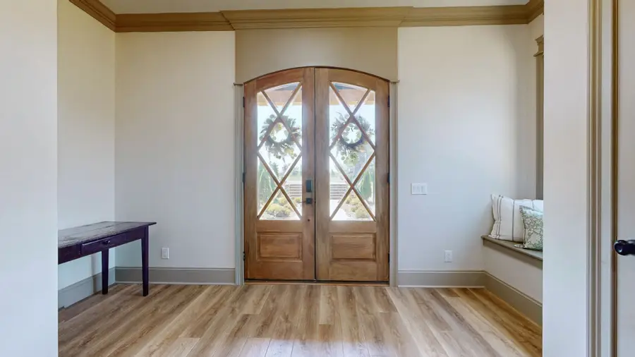 1656 Dibrell Lucky Rd, McMinnville, TN 37110 - #2