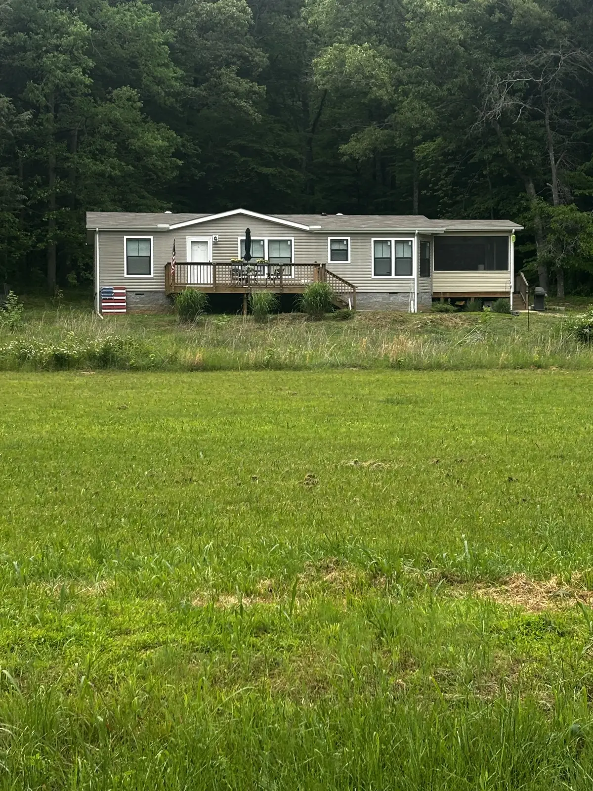 3688 Moore Hollow Rd, Woodlawn, TN 37191 - #1