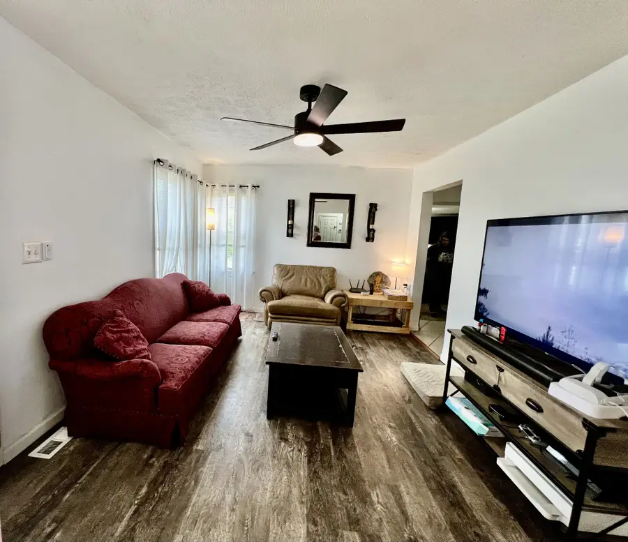 431 Elm St, Baxter, TN 38544 - #3