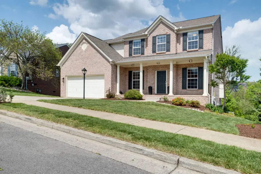 3020 Brookview Forest Dr, Nashville, TN 37211 - #2