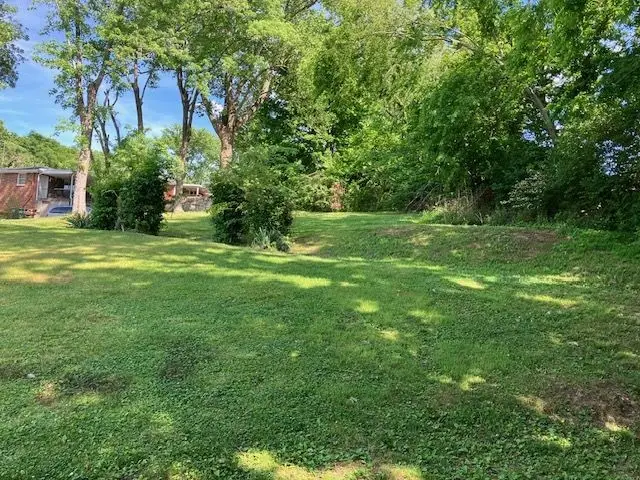 4904 Dolphin Dr, Nashville, TN 37211 - #3