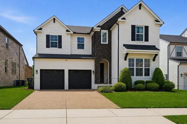 1113 Mcclellan Ln, Nolensville, TN 37135