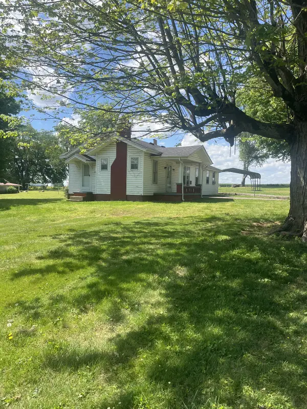 1107 W Church St, Orlinda, TN 37141