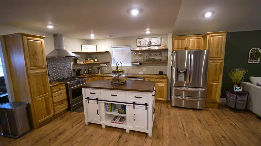 806 Calista Rd, White House, TN 37188 - #2