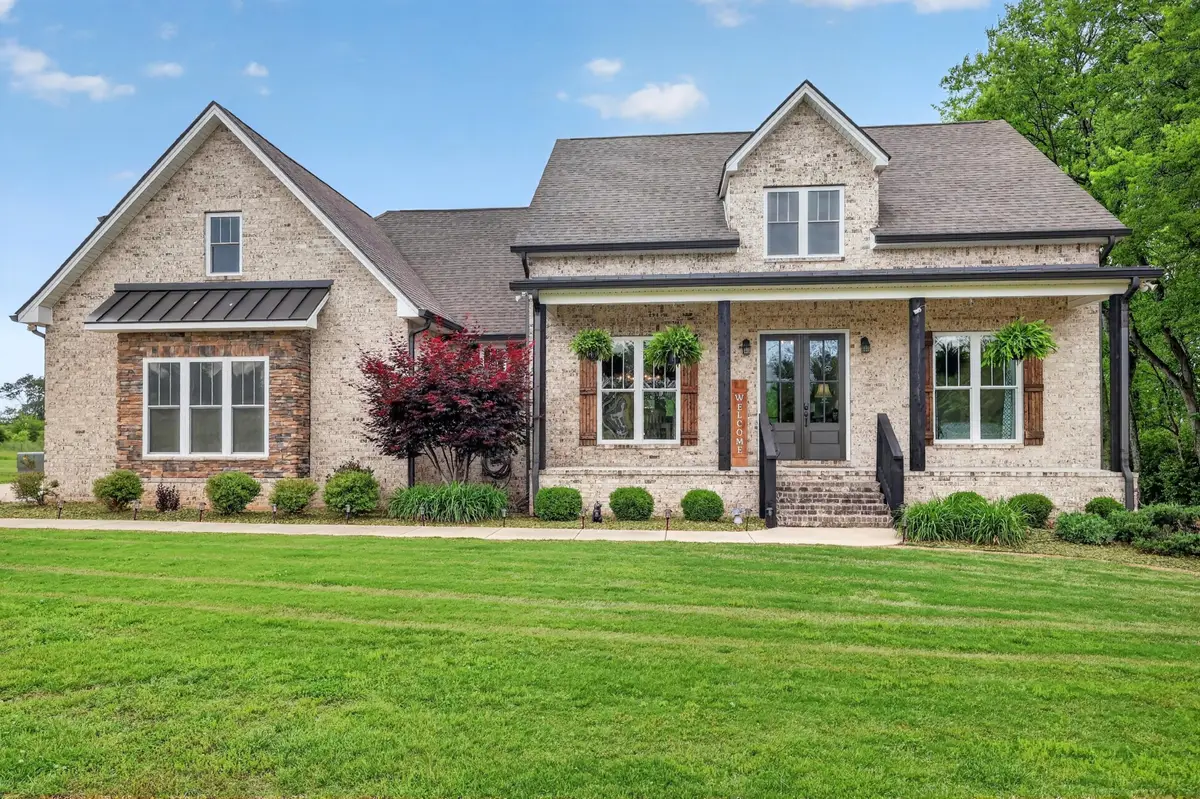 923 Dobbins Pike, Gallatin, TN 37066 - #1