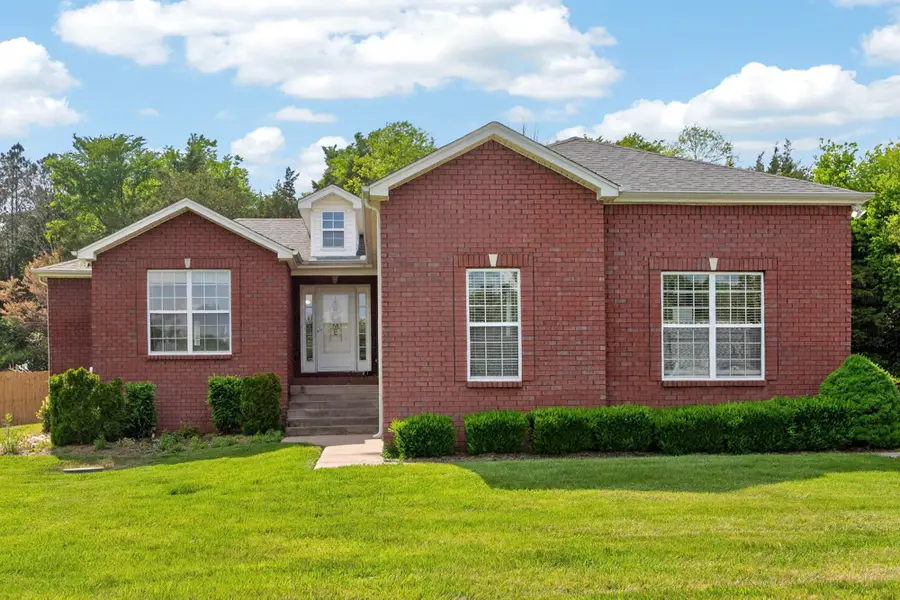 607 Windy Rd, Mount Juliet, TN 37122 - #2