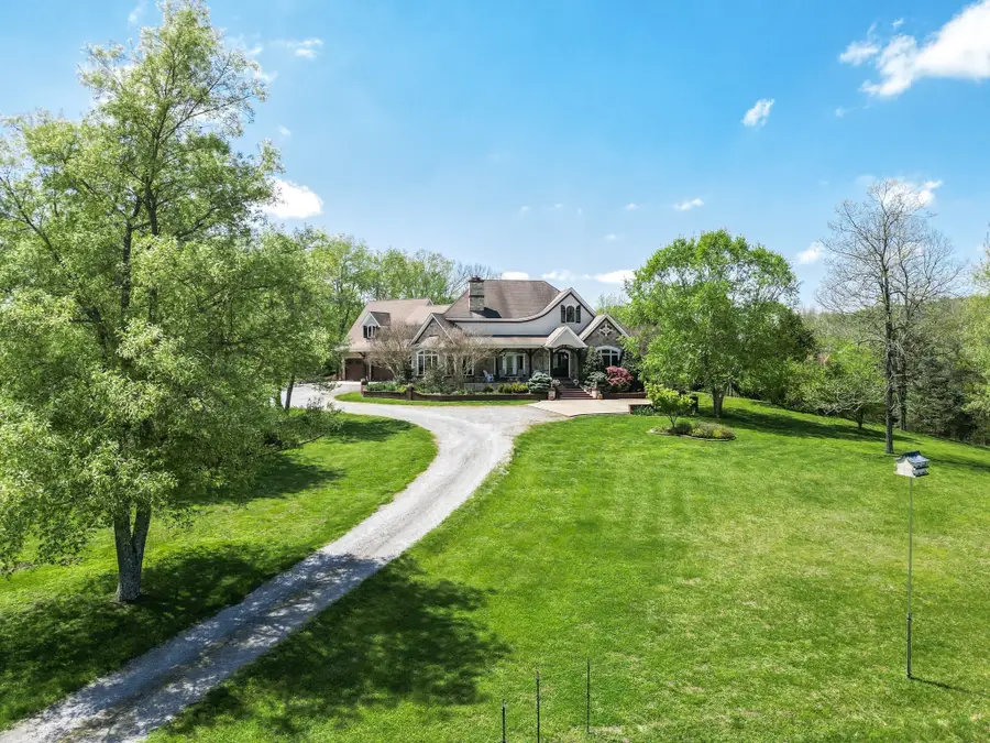 122 Creekside Ln, Woodbury, TN 37190 - #2