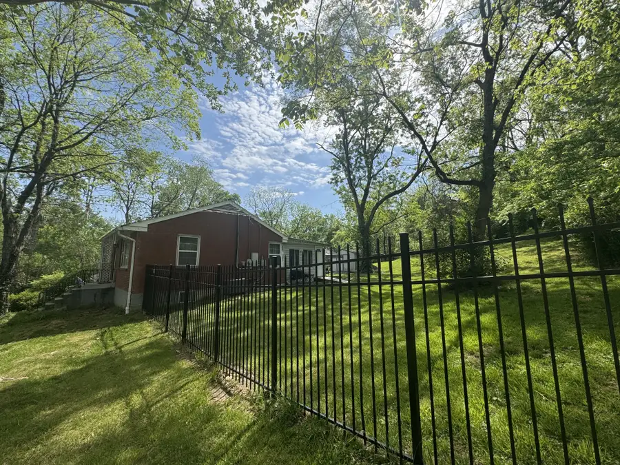 177 Briggs Ave, Nashville, TN 37211 - #3