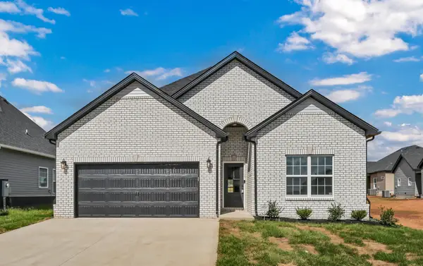 396 Kildeer Dr, Clarksville, TN 37040