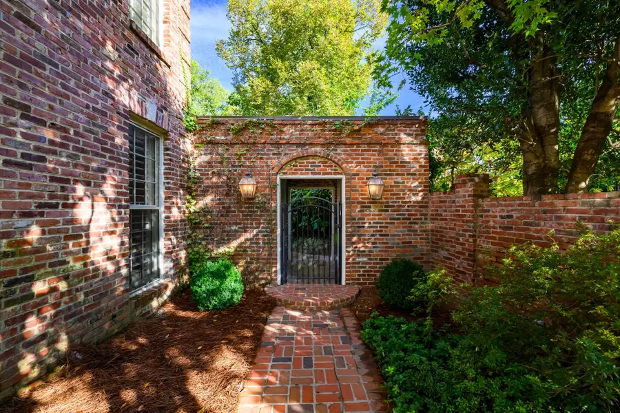 619 Woodleigh Dr, Nashville, TN 37215 - #2