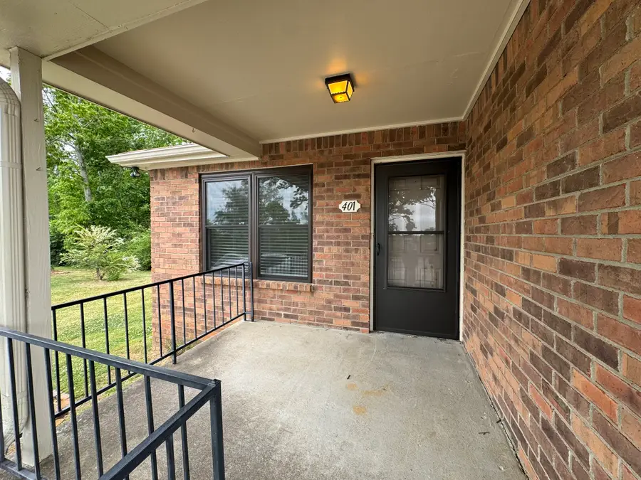 401 Deer Lake Dr, Nashville, TN 37221 - #2