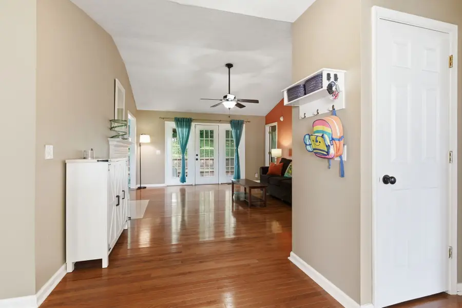 405 Newberry Ct, Goodlettsville, TN 37072 - #3