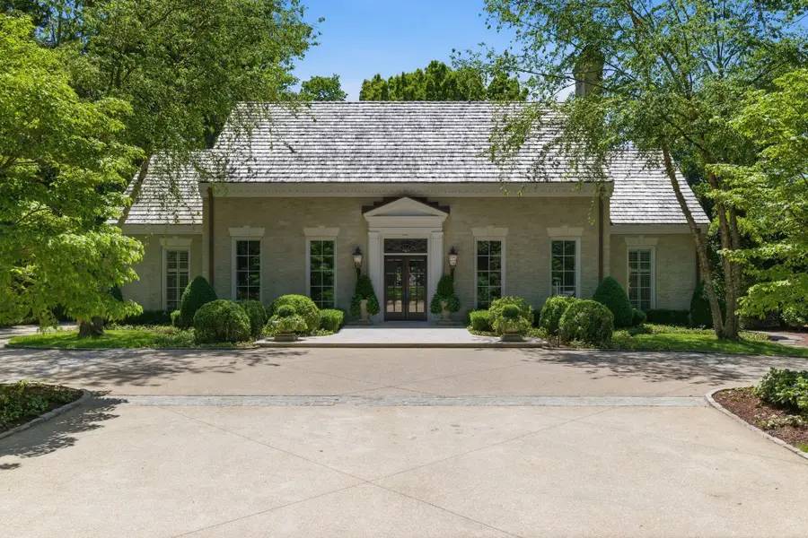 3701 Woodlawn Dr, Nashville, TN 37215 - #2