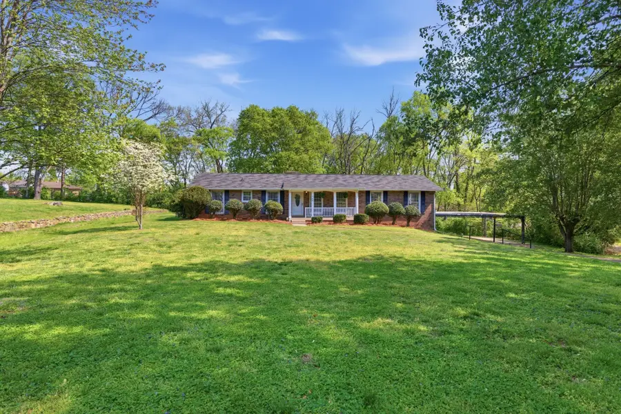 164 Chippendale Dr, Hendersonville, TN 37075 - #2